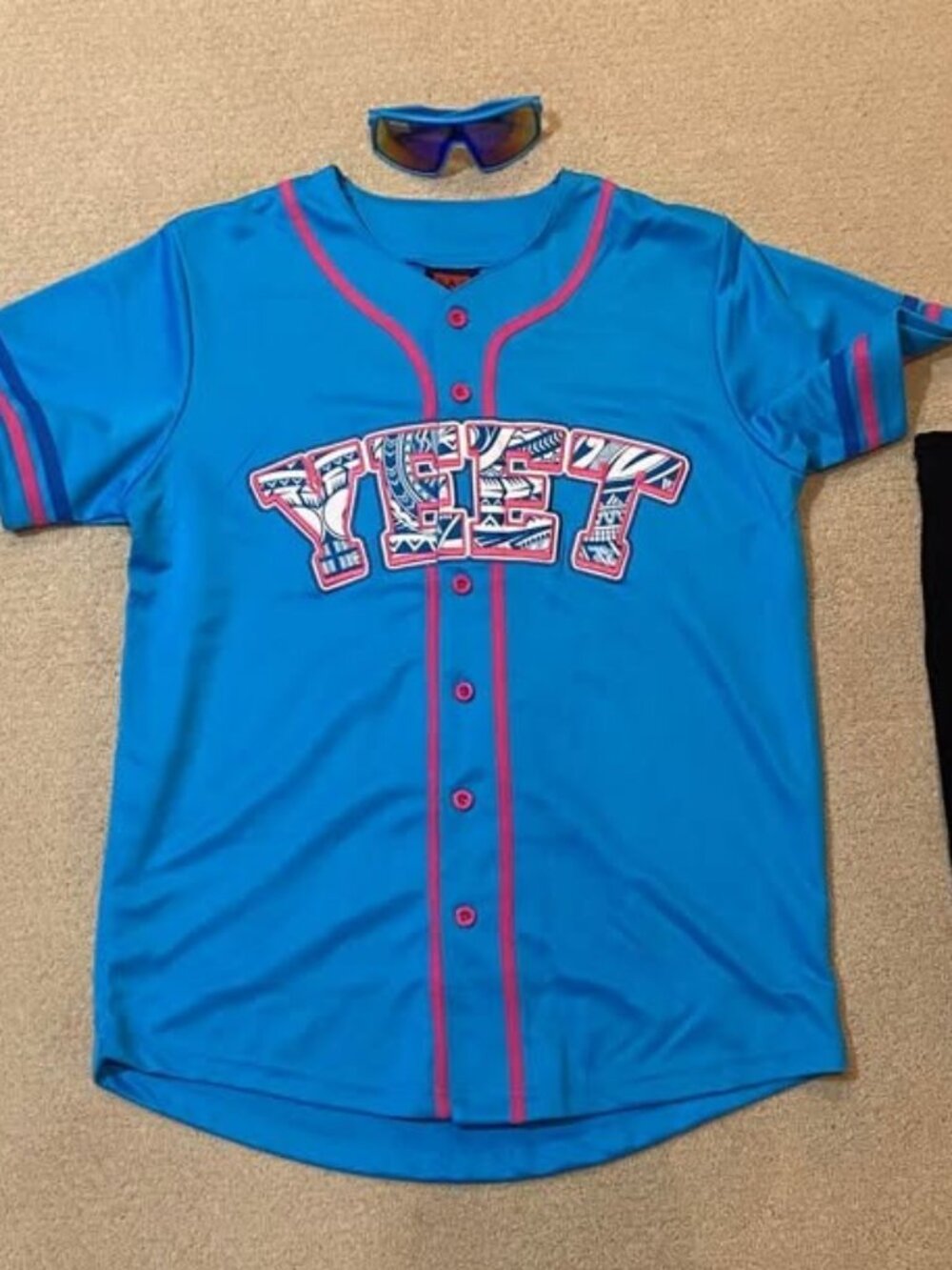 WWE Authentic Main Event Jey Uso Yeet Baseball Jersey Shirt + Sunglasses
